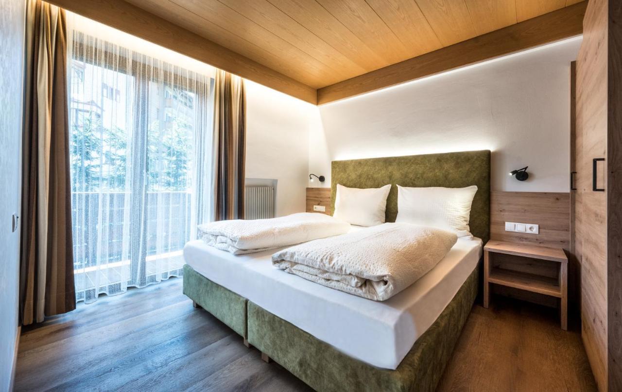 Apartments Sayonara Кастелрото Екстериор снимка