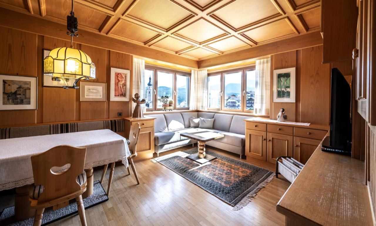 Apartments Sayonara Кастелрото Екстериор снимка