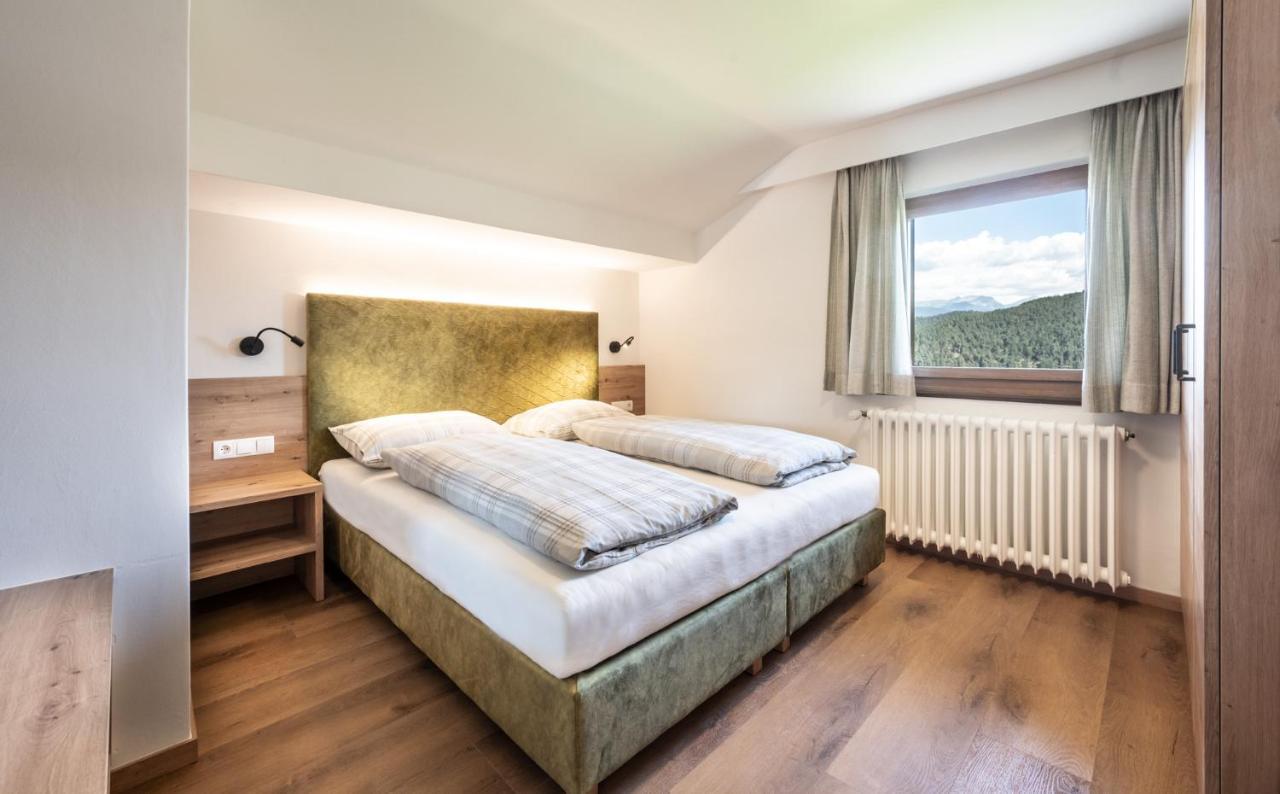 Apartments Sayonara Кастелрото Екстериор снимка