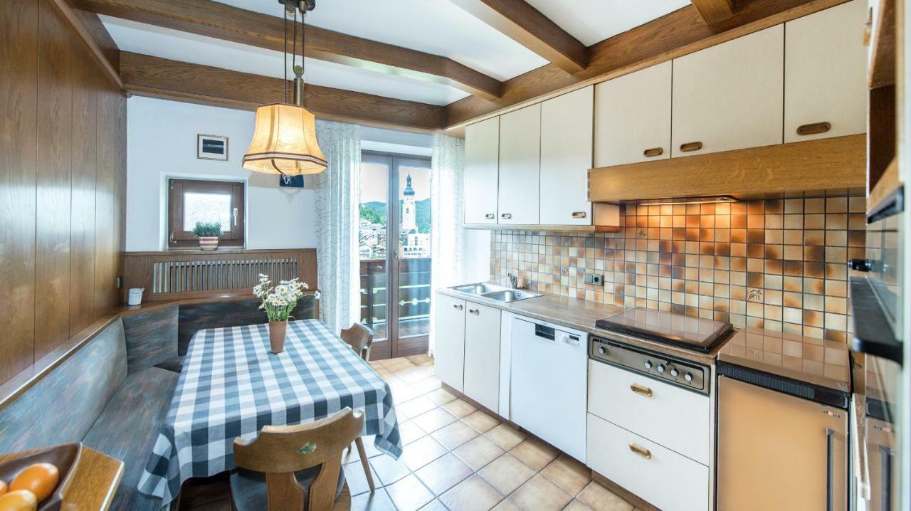 Apartments Sayonara Кастелрото Екстериор снимка